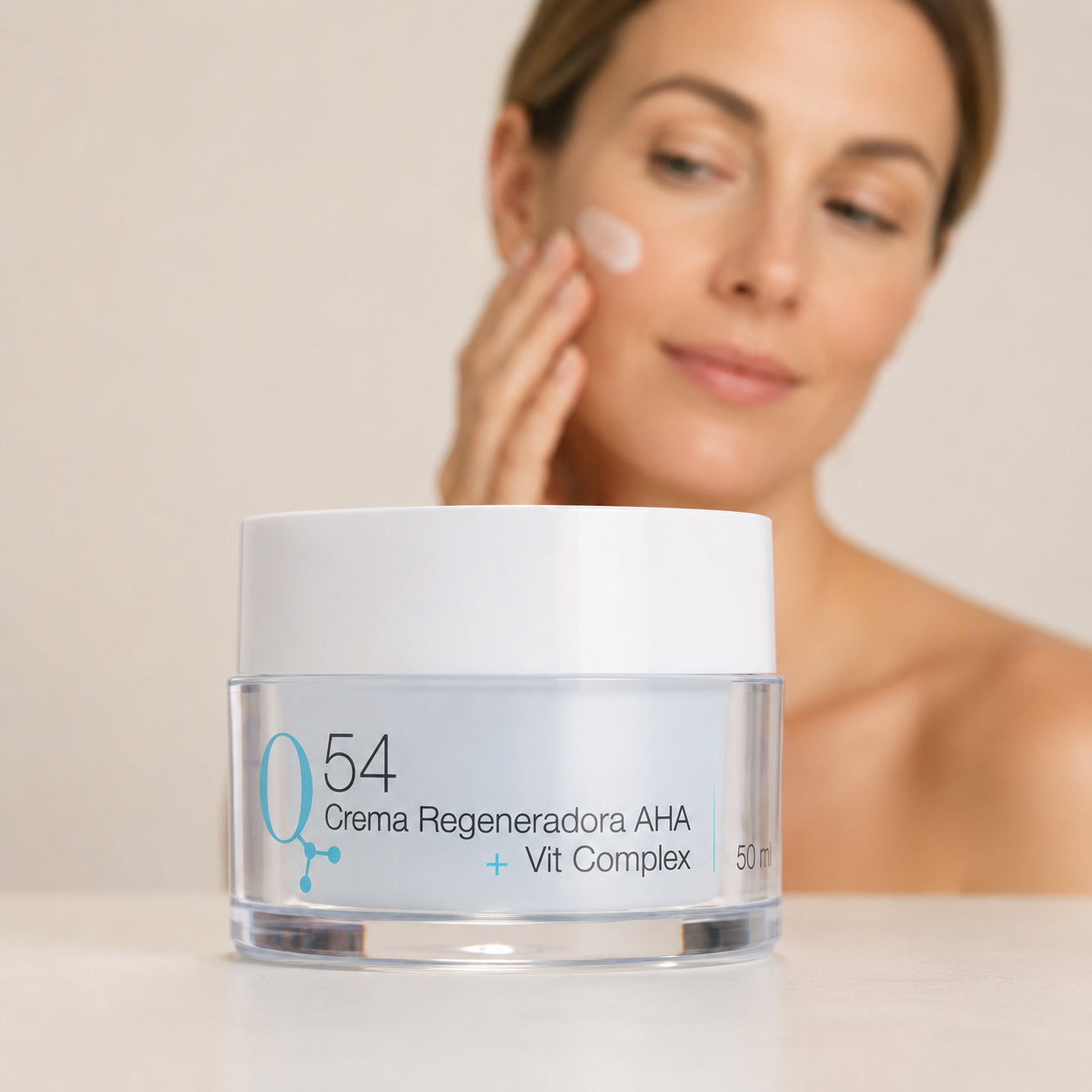 Q54 Crema Regeneradora AHA - Naqua